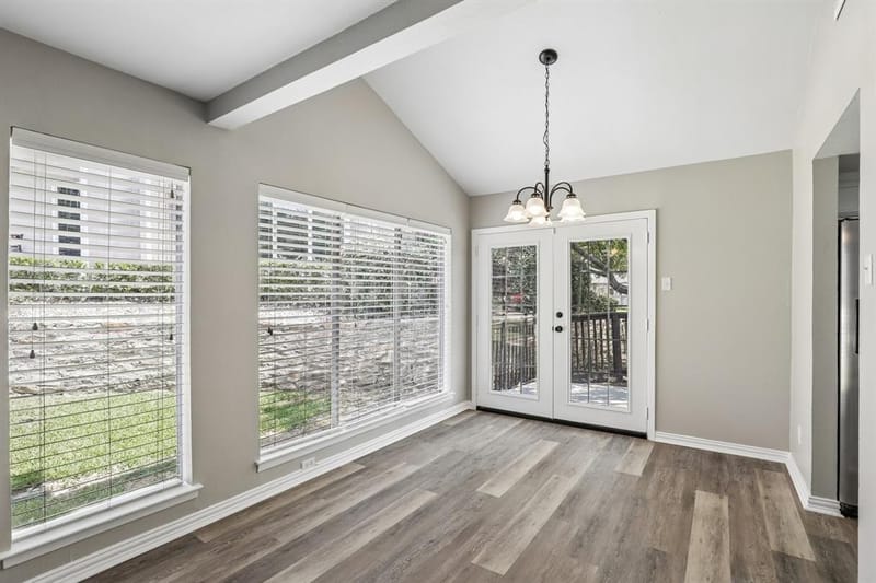 2712 Meadowstone Court, Carrollton TX 75006 - Photo 9