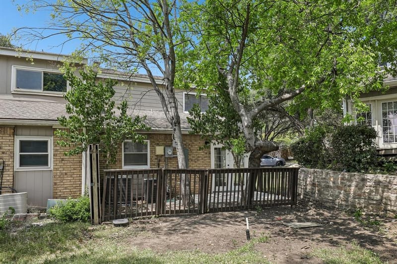 2712 Meadowstone Court, Carrollton TX 75006 - Photo 24
