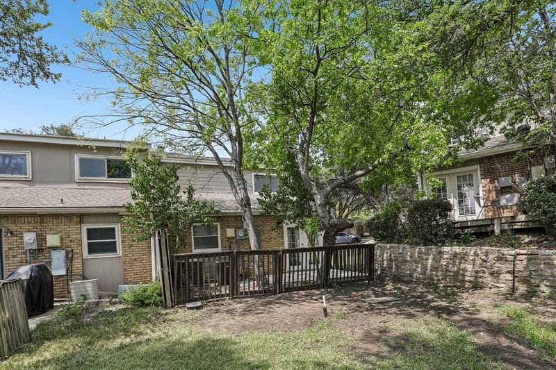 2712 Meadowstone Court, Carrollton TX 75006 - Photo 25