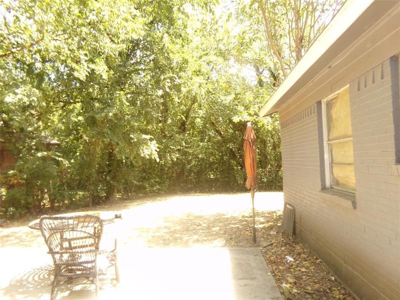 238 Glencairn Drive, Dallas TX 75232 - Photo 16