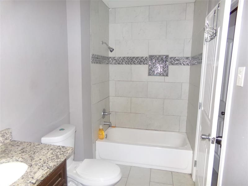 238 Glencairn Drive, Dallas TX 75232 - Photo 9