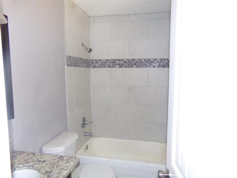 238 Glencairn Drive, Dallas TX 75232 - Photo 8