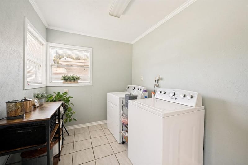 1009 Zelda Drive, Hurst TX 76053 - Photo 20