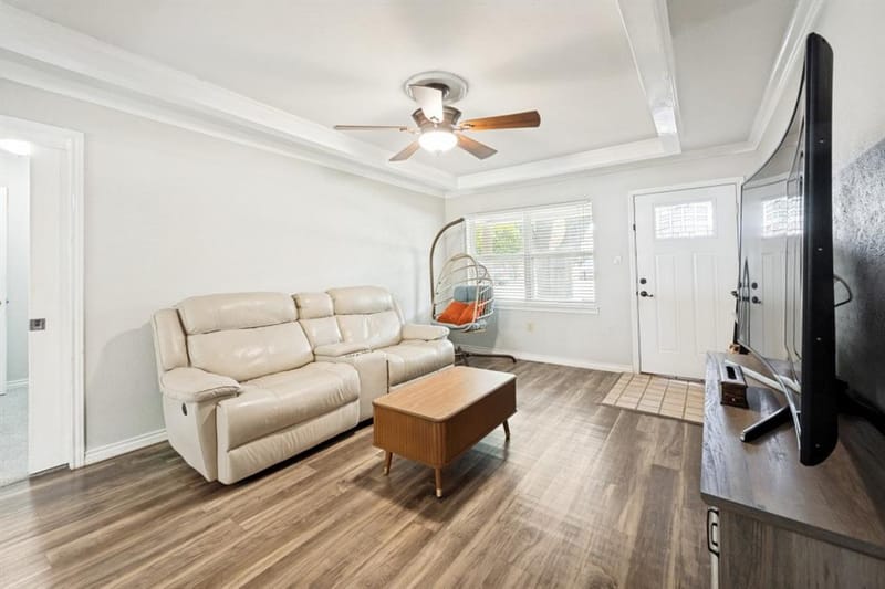 1009 Zelda Drive, Hurst TX 76053 - Photo 4