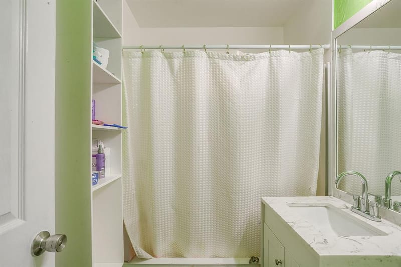 702 Lombardy Lane, Arlington TX 76013 - Photo 17