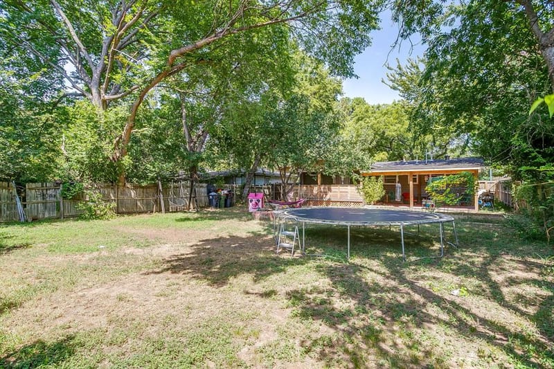 702 Lombardy Lane, Arlington TX 76013 - Photo 38