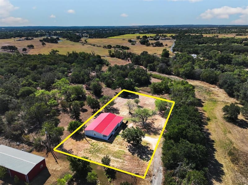 795 Meadow Road, Springtown TX 76082 - Photo 24