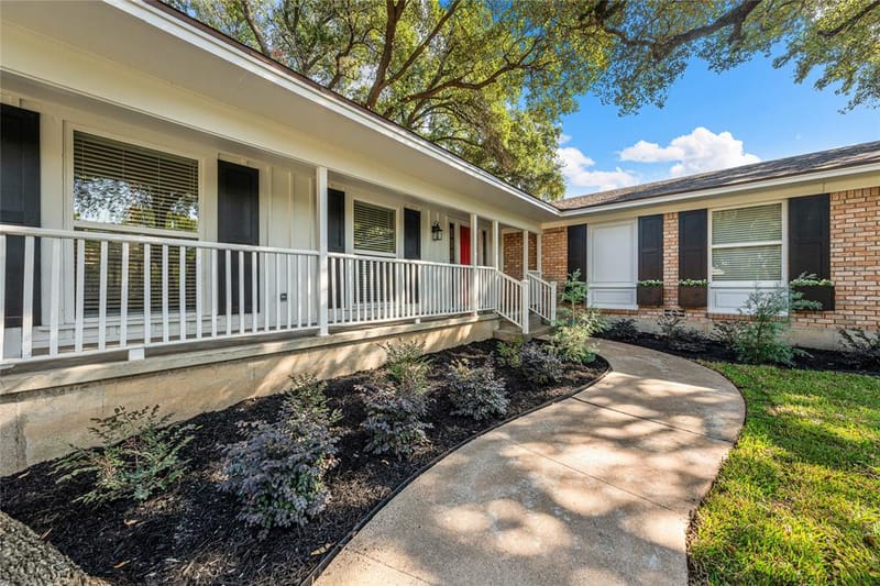 2901 Woodland Drive, Waco TX 76710 - Photo 2