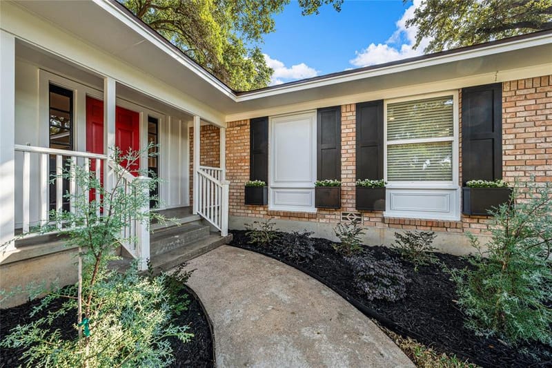 2901 Woodland Drive, Waco TX 76710 - Photo 3