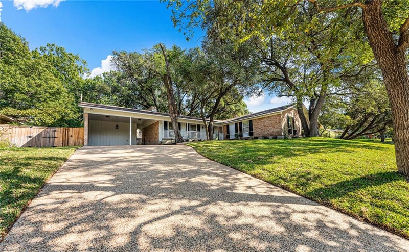 2901 Woodland Drive, Waco TX 76710