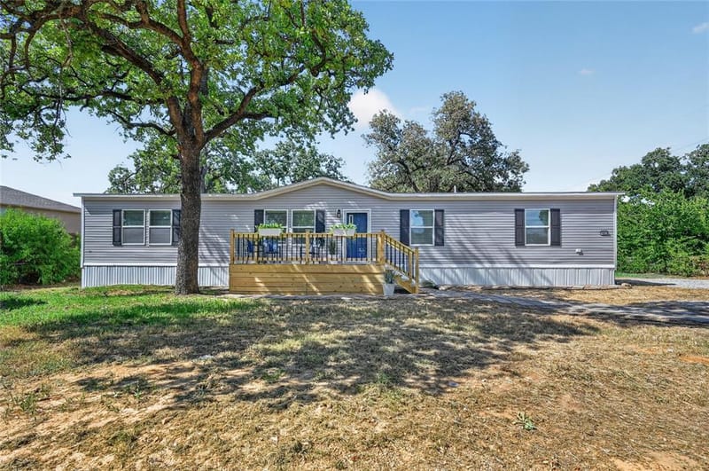 451 Shady Oaks Lane, Little Elm TX 75068