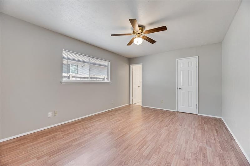 2002 Rose Hill Road, Carrollton TX 75007 - Photo 20
