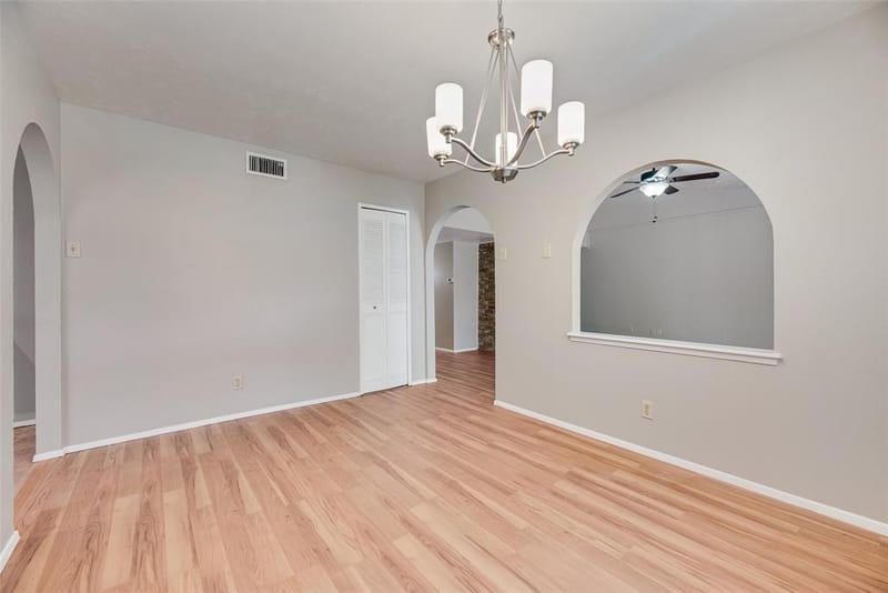 2002 Rose Hill Road, Carrollton TX 75007 - Photo 9