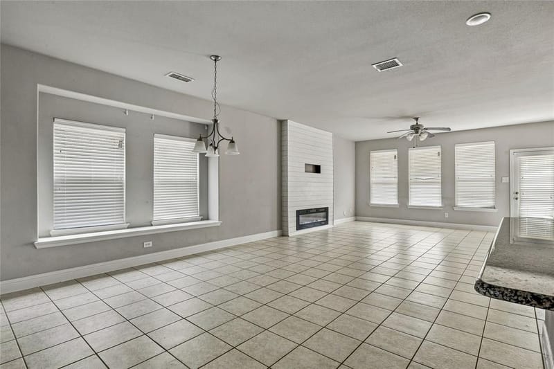105 Finlee Lane, Red Oak TX 75154 - Photo 9