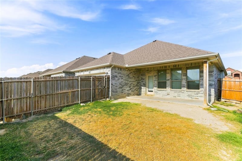 105 Finlee Lane, Red Oak TX 75154 - Photo 30