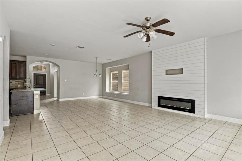 105 Finlee Lane, Red Oak TX 75154 - Photo 8
