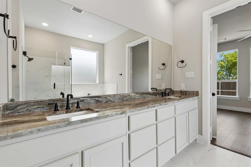 1009 Goldenrod Drive, Justin TX 76247 - Photo 10