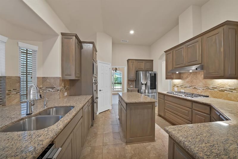 2662 La Jolla Boulevard, Grand Prairie TX 75054 - Photo 15
