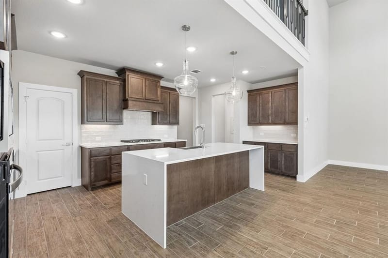 1011 Goldenrod Drive, Justin TX 76247 - Photo 4