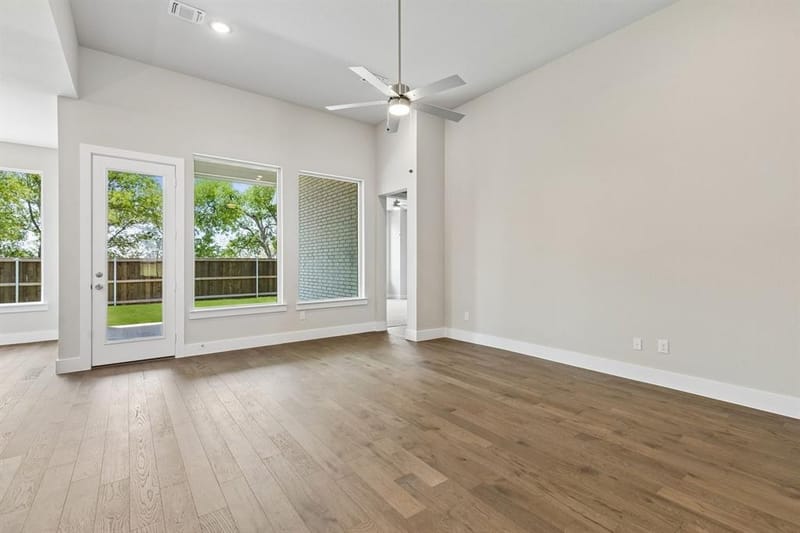 1013 Goldenrod Drive, Justin TX 76247 - Photo 14