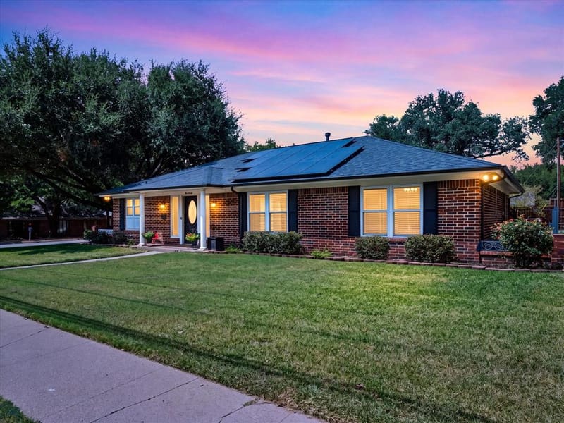 420 Cannon Drive, Hurst TX 76054