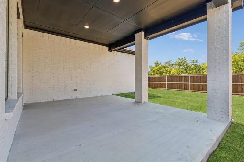 1003 Goldenrod Drive, Justin TX 76247 - Photo 33