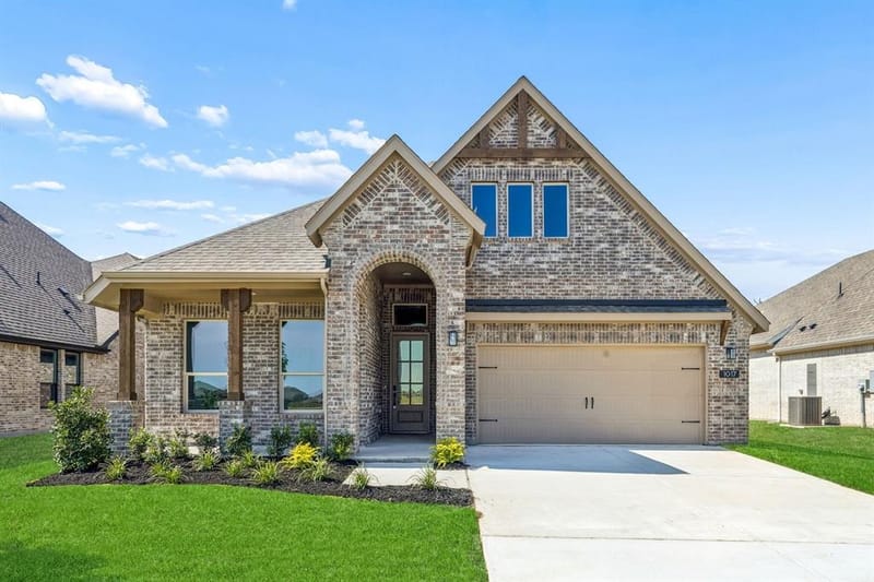 1017 Goldenrod Drive, Justin TX 76247