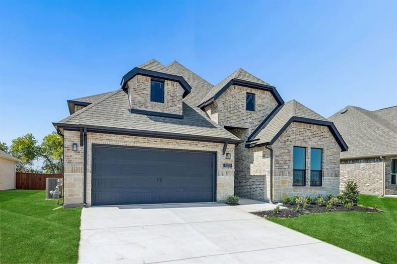 1015 Goldenrod Drive, Justin TX 76247 - Photo 2