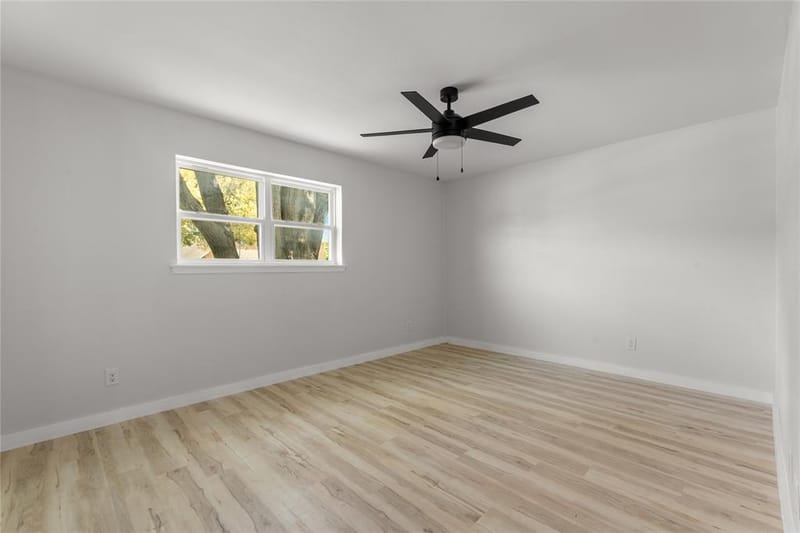 6211 Symphony Lane, Dallas TX 75227 - Photo 17