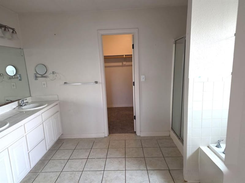10456 Gentry Drive, Justin TX 76247 - Photo 10