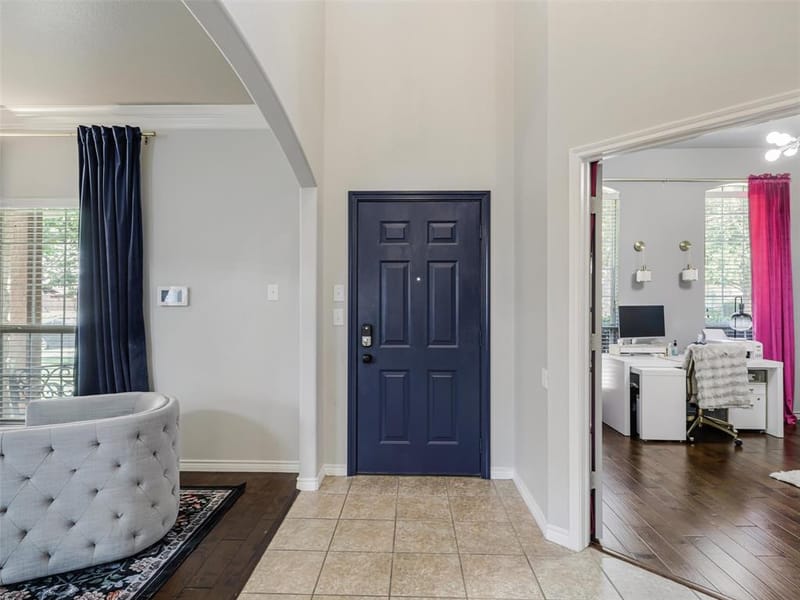 13827 Plum Valley Drive, Frisco TX 75033 - Photo 6