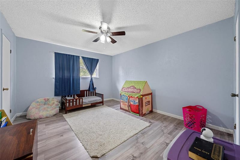 129 Texas Avenue, Hewitt TX 76643 - Photo 13