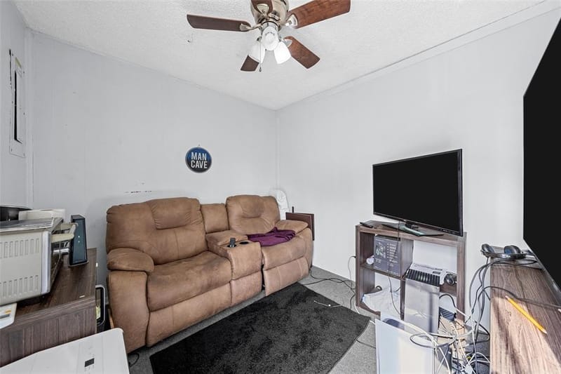 129 Texas Avenue, Hewitt TX 76643 - Photo 17
