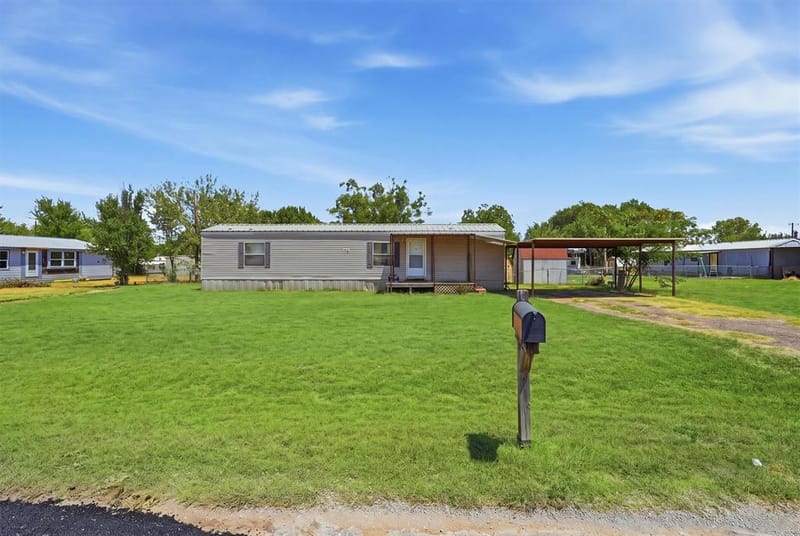 2303 Balboa Court, Granbury TX 76048 - Photo 5