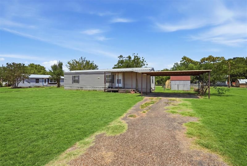 2303 Balboa Court, Granbury TX 76048 - Photo 4