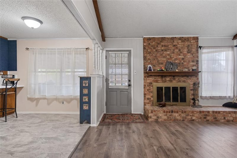 2001 Chalice Road, Arlington TX 76014 - Photo 9