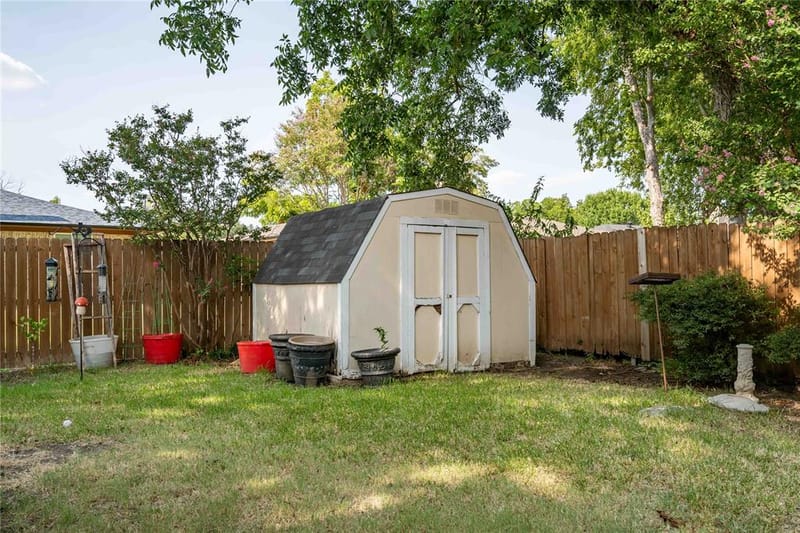 2001 Chalice Road, Arlington TX 76014 - Photo 30