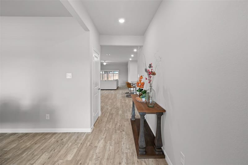 10101 Lakemont, Fort Worth TX 76131 - Photo 6