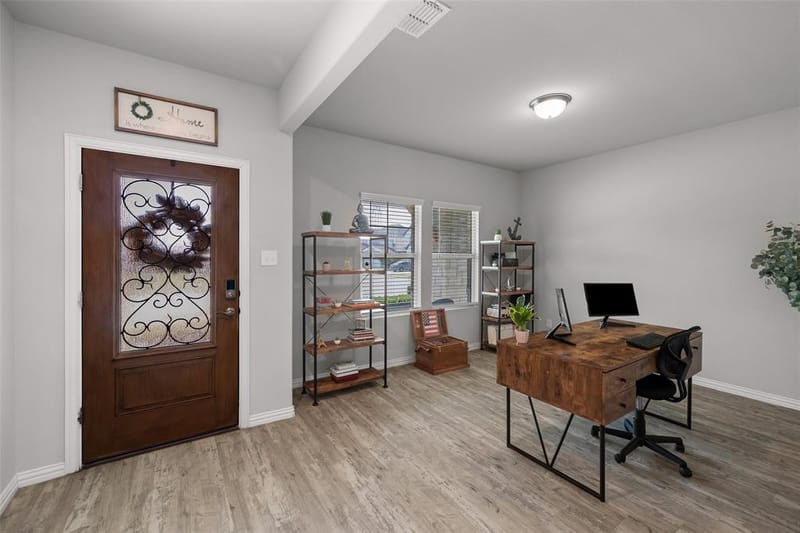 10101 Lakemont, Fort Worth TX 76131 - Photo 8
