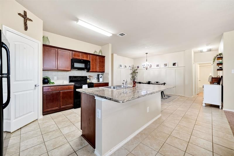 2434 Hankinson Lane, Fate TX 75189 - Photo 11