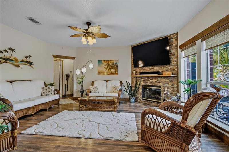 6001 Prairie Wood Court, Arlington TX 76018 - Photo 9