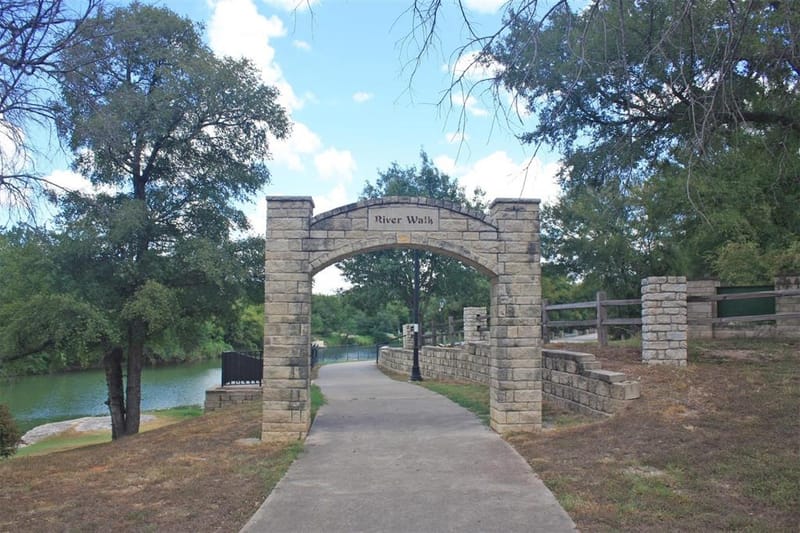 1085 CR 407, Glen Rose TX 76043 - Photo 39
