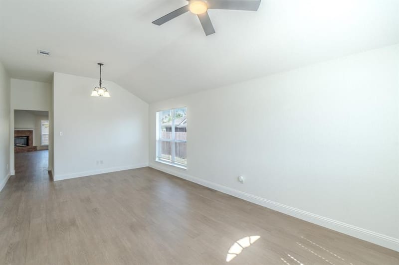 6004 Summerfield, Arlington TX 76018 - Photo 13