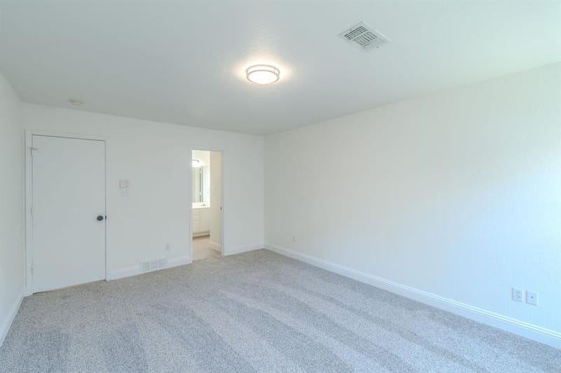 6004 Summerfield, Arlington TX 76018 - Photo 16