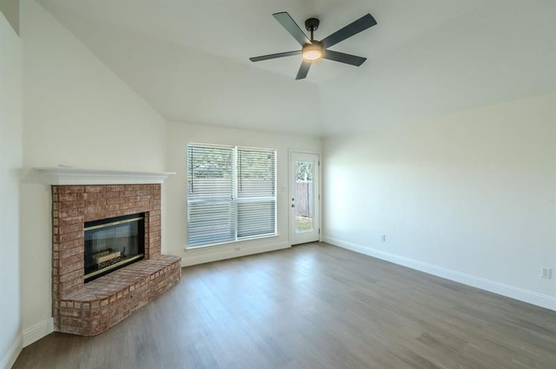 6004 Summerfield, Arlington TX 76018 - Photo 7