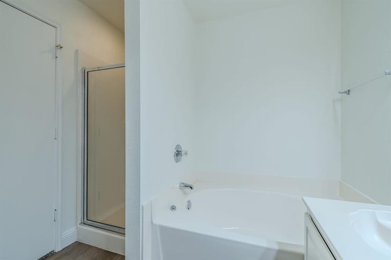 6004 Summerfield, Arlington TX 76018 - Photo 19