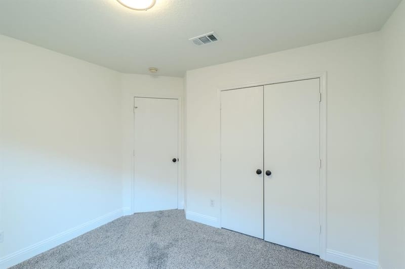 6004 Summerfield, Arlington TX 76018 - Photo 21