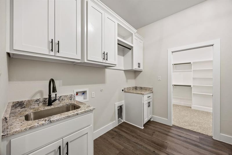 121 CR 207, Valley View TX 76272 - Photo 24