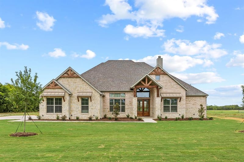 147 CR 207, Valley View TX 76272