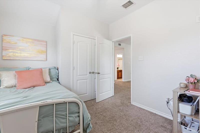 1100 Crest Breeze Drive, Fort Worth TX 76052 - Photo 29